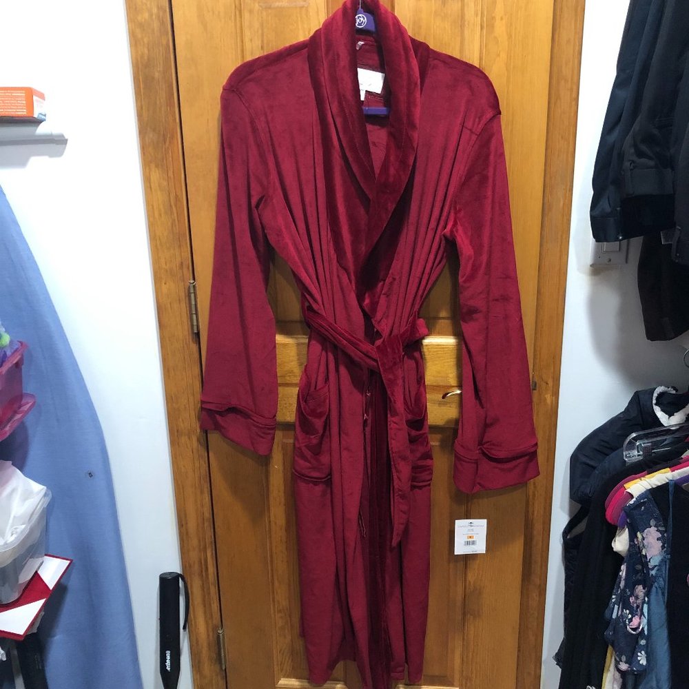 Red Robe (velvet-"like" fabric Sz S